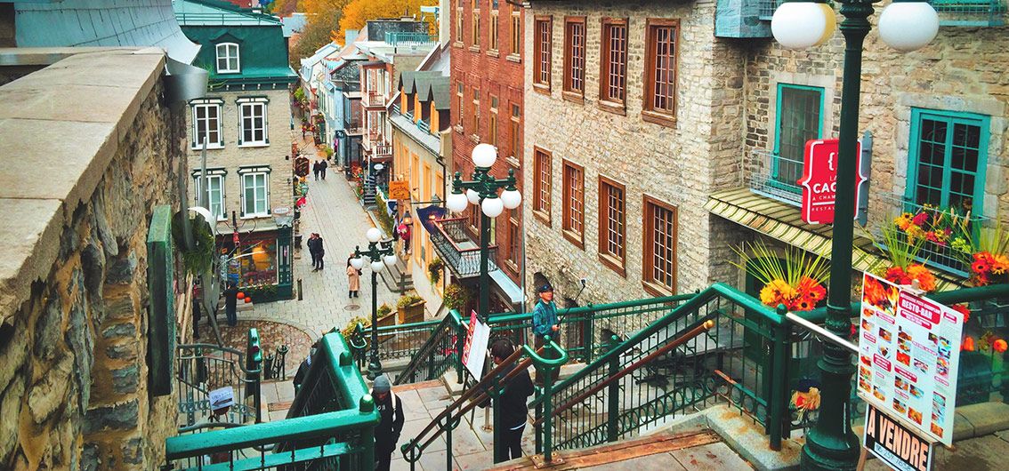 Kanada-die-älteste-Treppe-von-Québec-City-(Halsbrechertreppe)